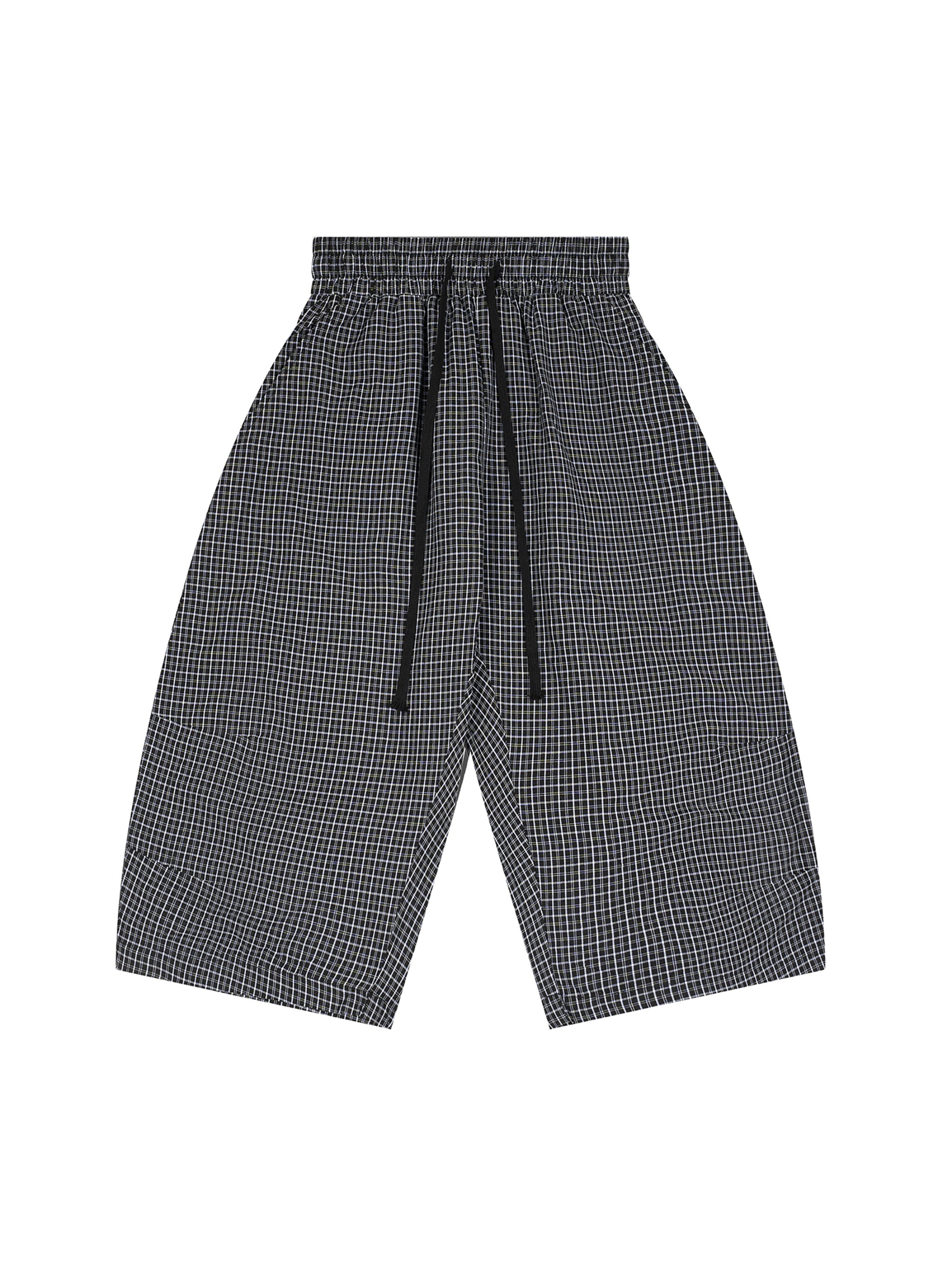 Unisex Black Plaid Loose Capri Shorts