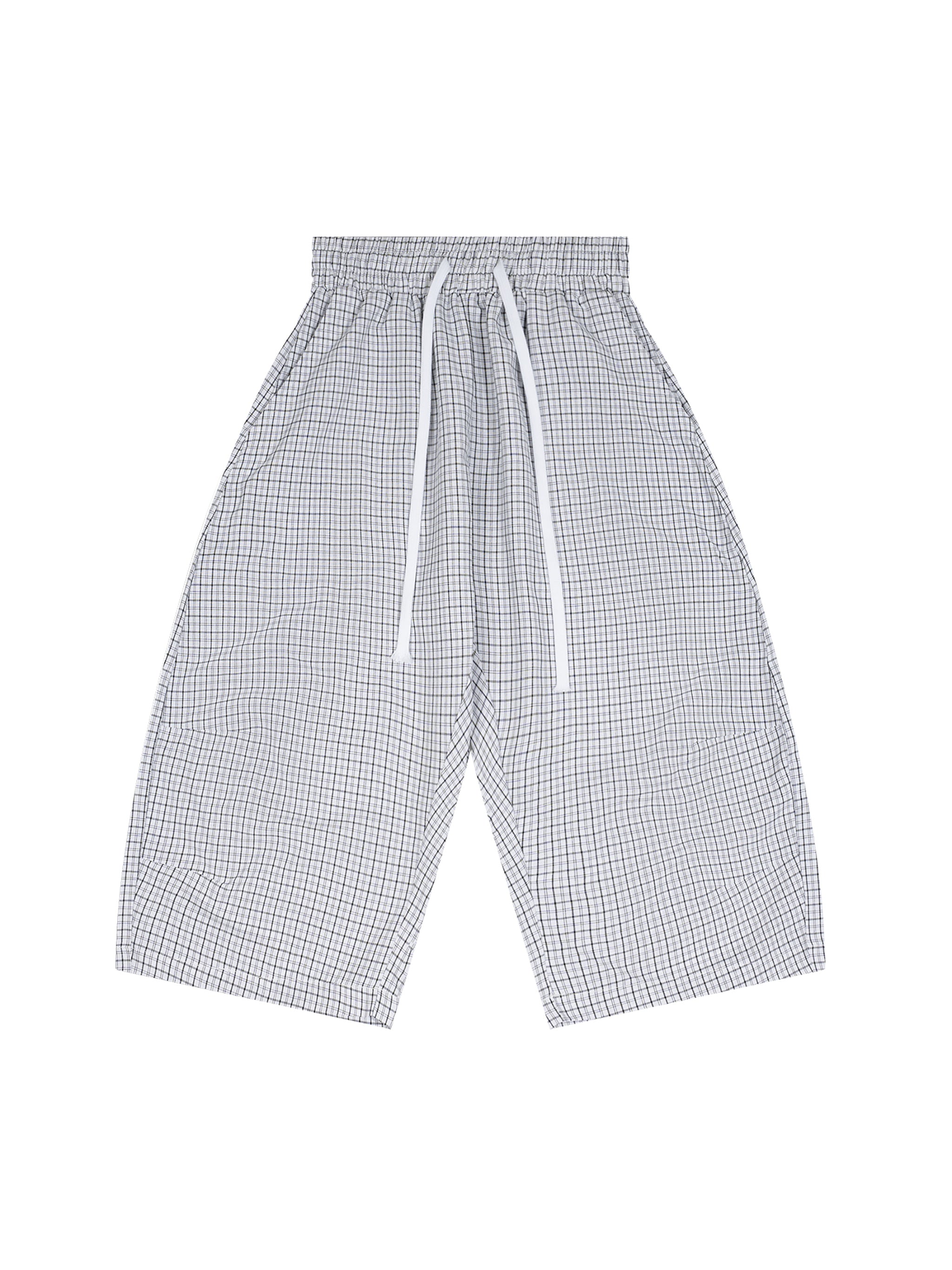 Unisex White Plaid Loose Capri Shorts