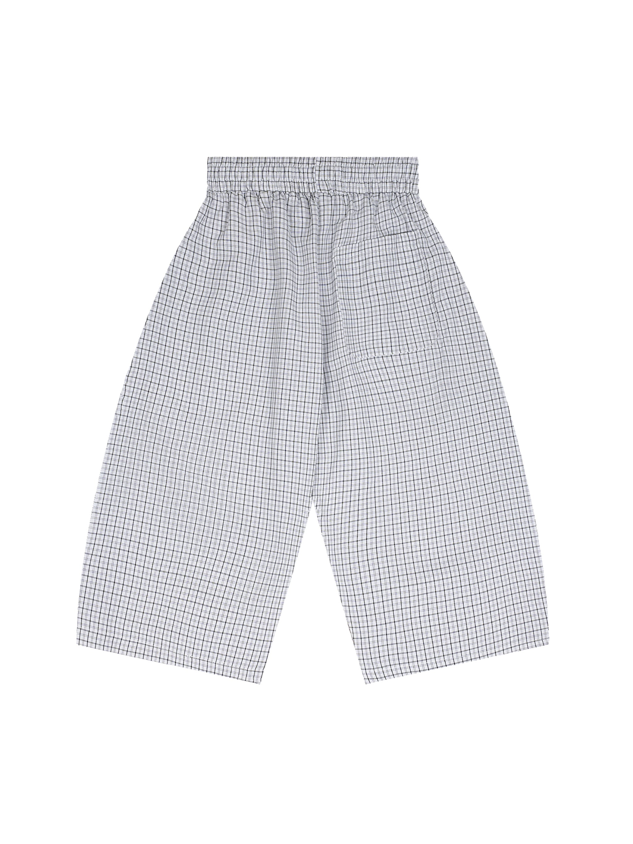 Unisex White Plaid Loose Capri Shorts
